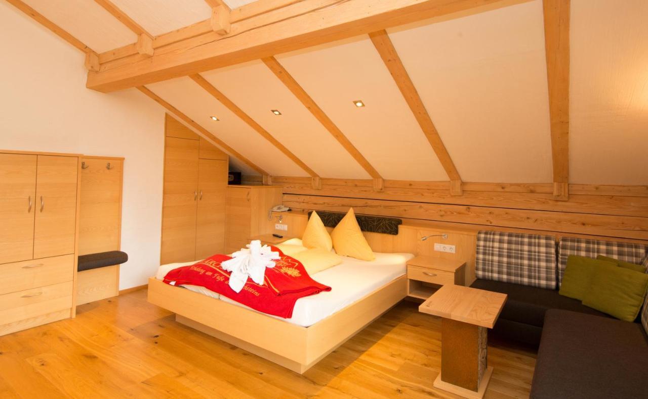 Hotel Laerchenhof Ramsau am Dachstein Luaran gambar