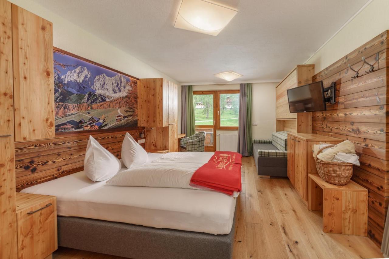 Hotel Laerchenhof Ramsau am Dachstein Luaran gambar